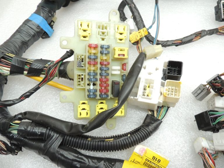 Opel Frontera B 2,2DTi instrumentu paneļa vadu instalācija 91160509 A7K
