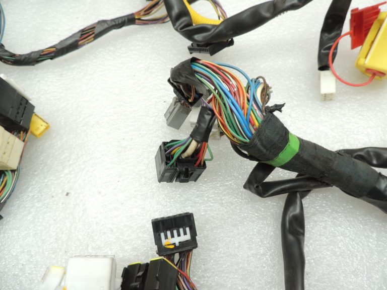 Opel Frontera B 2,2DTi instrumentu paneļa vadu instalācija 91160509 A7K