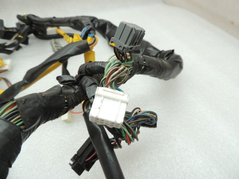 Opel Frontera B 2,2DTi instrumentu paneļa vadu instalācija 91160509 A7K