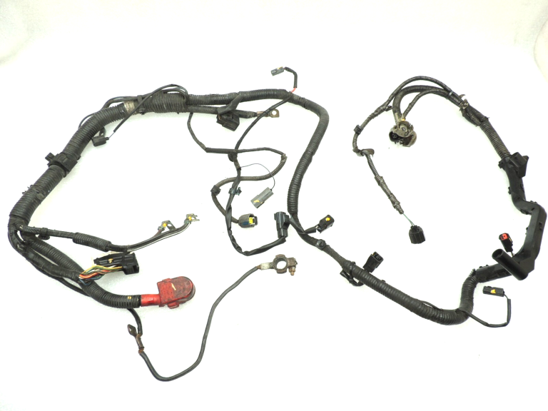 Mazda 6 GG GY 2,3i L3 benzīna motora elektroinstalācijas GJ6E6707070H