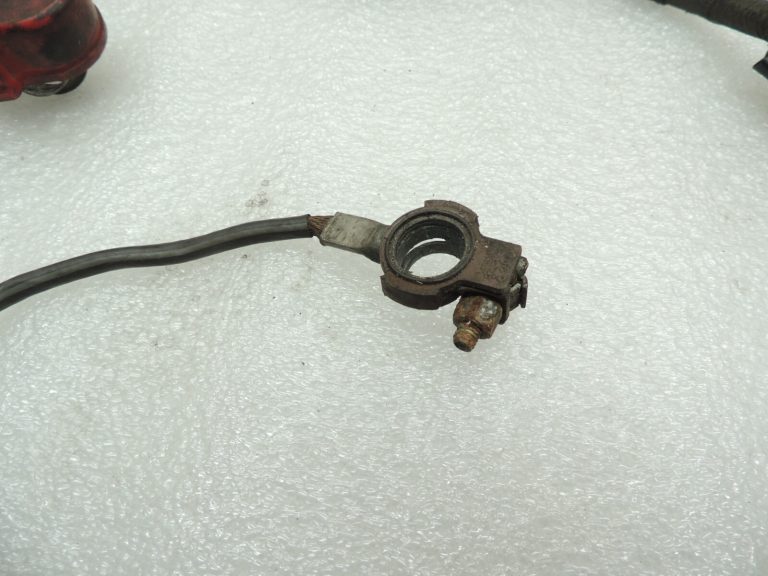 Mazda 6 GG GY 2,3i L3 benzīna motora elektroinstalācijas GJ6E6707070H