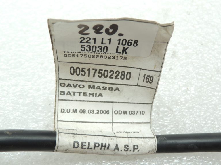 Fiat 500 Panda 1.4i 169 Zemējuma kabelis mīnus termināls 51750228