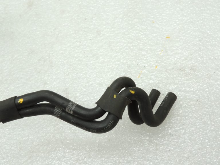 VW Tiguan 5N 08-11 2.0TDI Vakuuma caurule Vakuuma caurule 03L131055AT