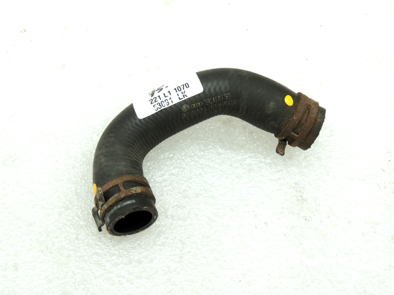 Oriģināla VW VAG SKODA dzesēšanas šķidruma šļūtene 5N0121051A