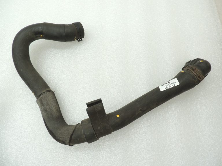 Oriģināla VW VAG SKODA dzesēšanas šķidruma šļūtene 5N0122051AJ