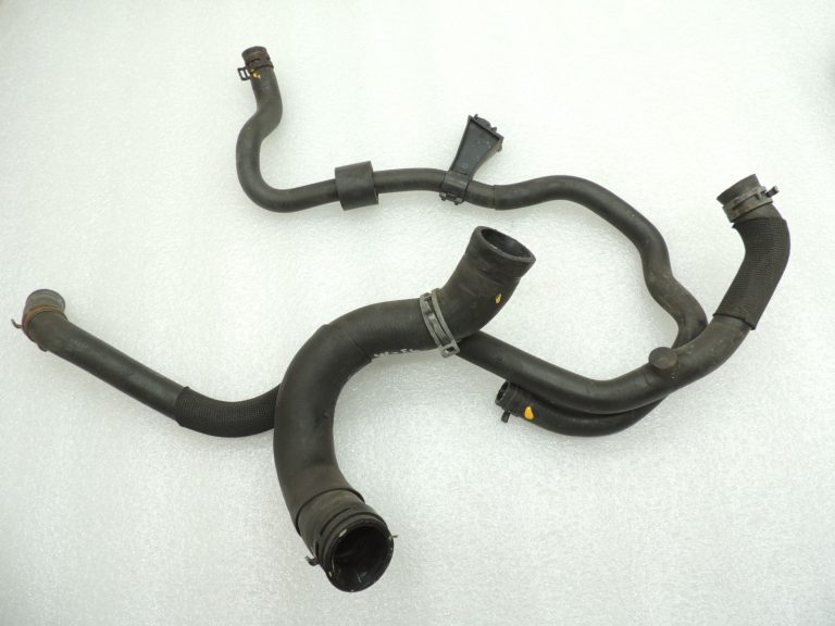 Oriģināla VW VAG SKODA dzesēšanas šķidruma šļūtene 5N0122051AJ