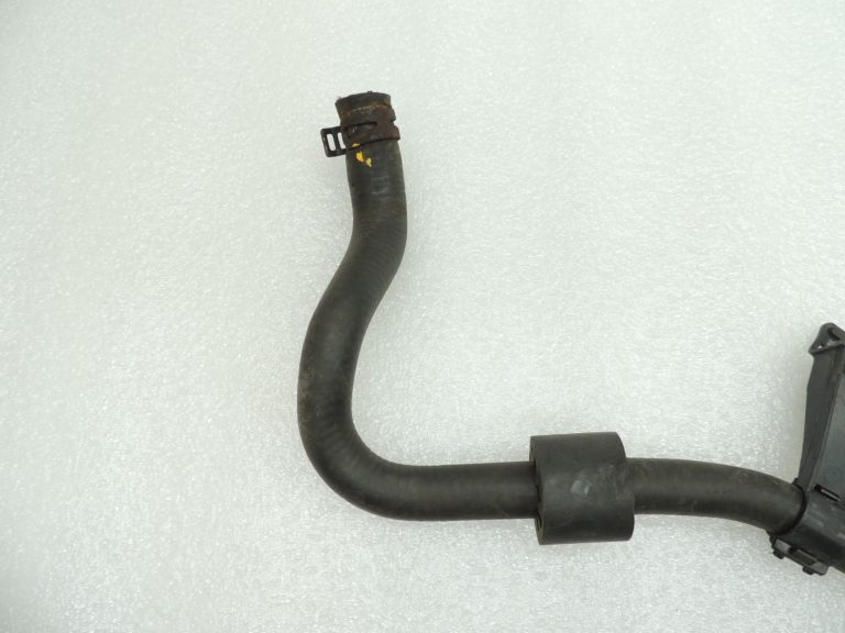 Oriģināla VW VAG SKODA dzesēšanas šķidruma šļūtene 5N0122051AJ