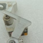 VW Tiguan 5N Durvju eņģes pāris labās B4 / B9A CANDY WHITE 5N0831402