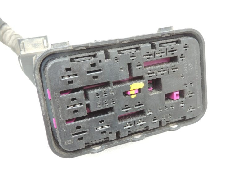 Oriģināls VW Skoda Skoda drošinātāju kārbas kontaktdakšu remonta komplekts 40-pin 1K0937700B
