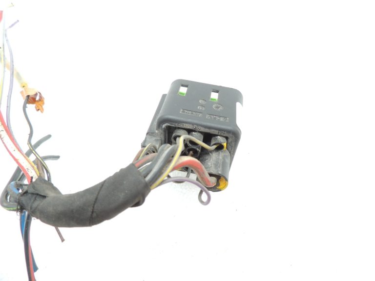 Oriģinālais VW Skoda Audi priekšsildīšanas releja kontaktdakšu remonta komplekts 11-pin 038973721B