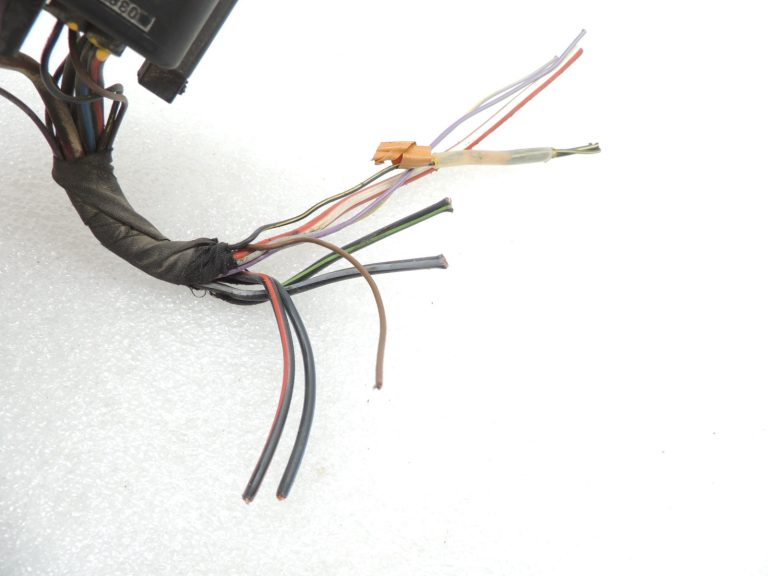 Oriģinālais VW Skoda Audi priekšsildīšanas releja kontaktdakšu remonta komplekts 11-pin 038973721B