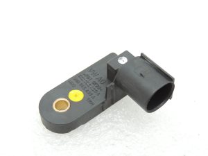 Oriģinālais VW Tiguan 5N Bremžu galvenā cilindra pozīcijas sensors 5N0945459A