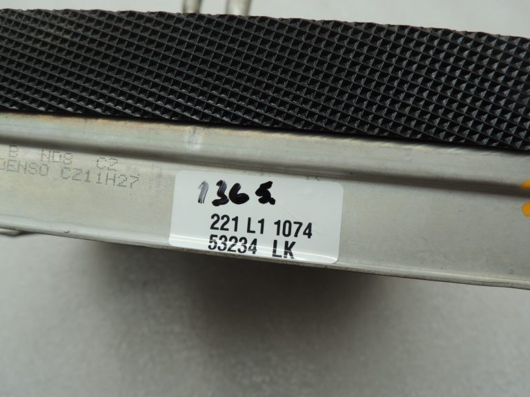 Oriģināls VW Tiguan 5N gaisa kondicioniera iztvaicētājs 3C1820103B
