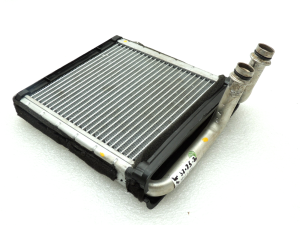 VW Tiguan 5N siltummainis radiatora dzesētāja sildītājs Nissens 3C0819031