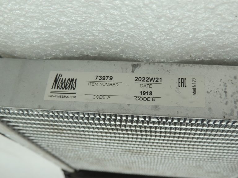 VW Tiguan 5N siltummainis radiatora dzesētāja sildītājs Nissens 3C0819031