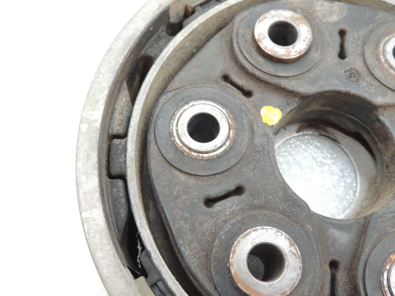 VW Tiguan 5N Kardāna vārpsta Aizmugures vibrācijas amortizatora savienojums 1K0521307A