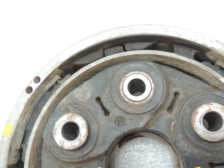VW Tiguan 5N Kardāna vārpsta Aizmugures vibrācijas amortizatora savienojums 1K0521307A