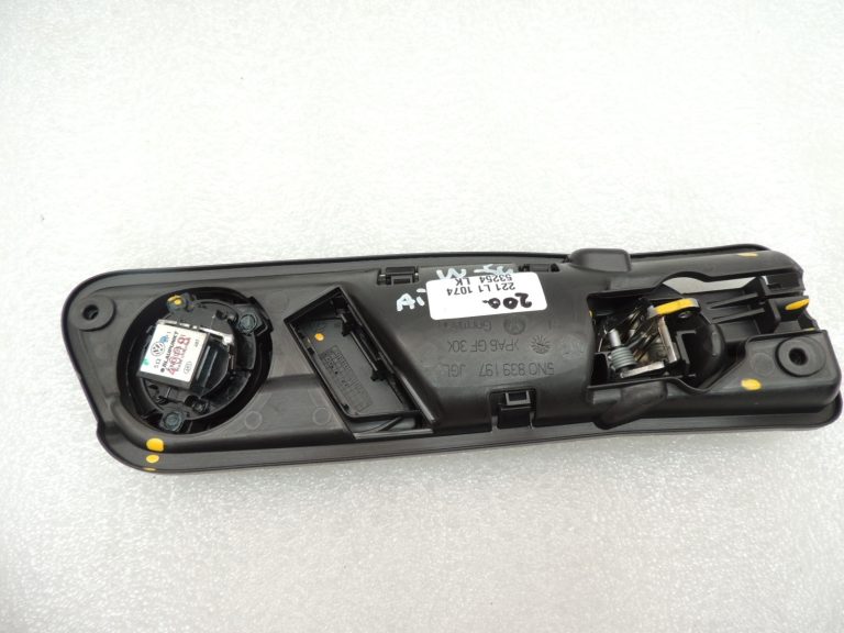 VW Tiguan 5N Interjera durvju rokturis aizmugurējais kreisais 5N0839113AE