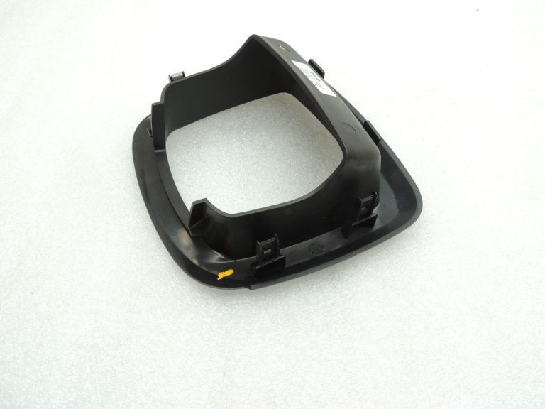 Peugeot 508 I LHD instrumentu paneļa head-up displeja paneļi 8247Y6