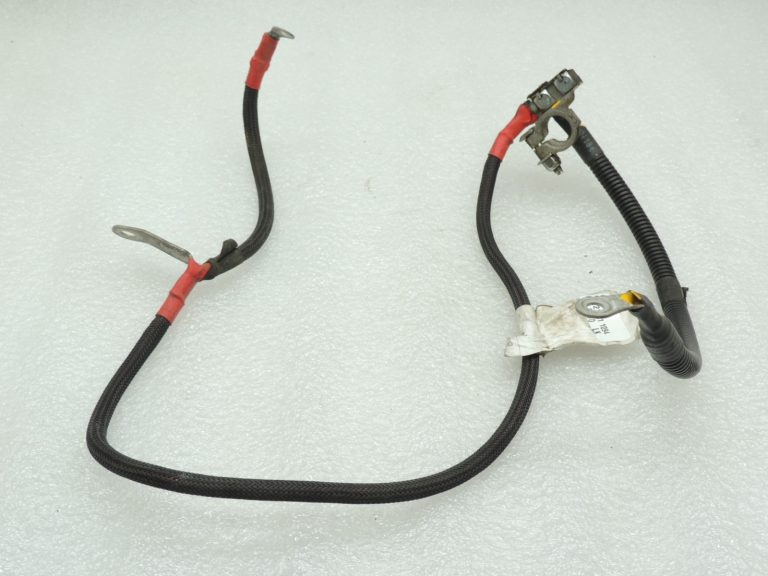 Fiat Panda 500 benzīna startera motora vadu instalācija pozitīvais termināls 51812754