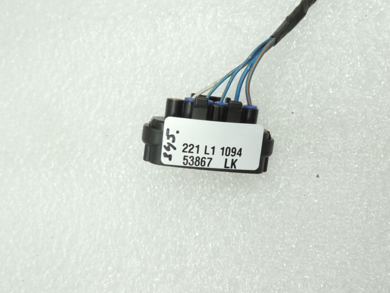 Toyota Rav4 II A20 trīsdurvju durvju elektroinstalācijas instalācija priekšējo labo durvju elektroinstalācijas instalācija 82151-42610