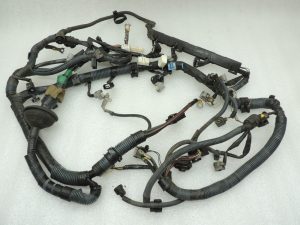 Toyota Rav4 II A20 1.8i benzīna 1ZZFE motora elektroinstalācija 8212142720
