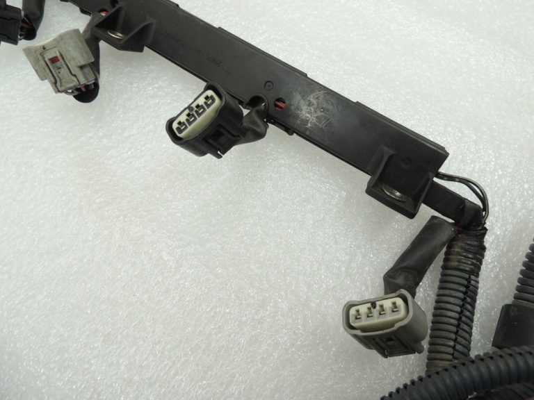 Toyota Rav4 II A20 1.8i benzīna 1ZZFE motora elektroinstalācija 8212142720