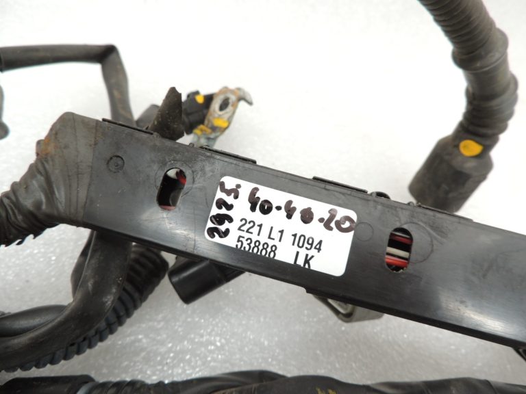Toyota Rav4 II A20 1.8i benzīna 1ZZFE motora elektroinstalācija 8212142720