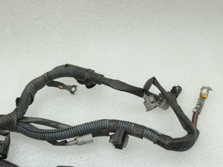 Toyota Rav4 II A20 1.8i benzīna 1ZZFE motora elektroinstalācija 8212142720