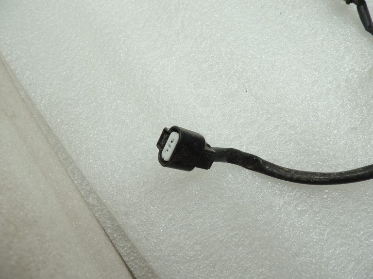 Mitsubishi Lancer VIII CX CX CY 1,8i 4B10 Dzinēja elektroinstalācija 8541A733 Dzinēja elektroinstalācija