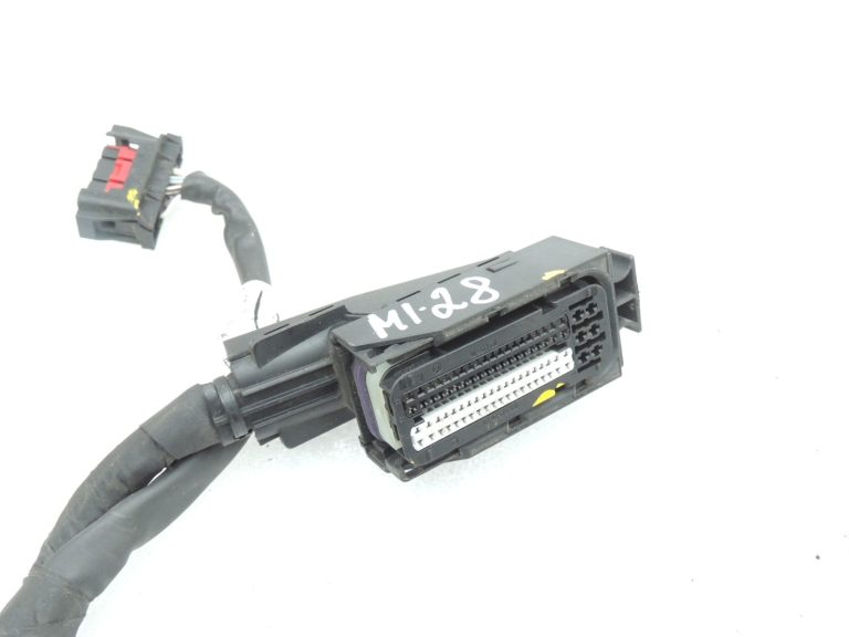 Mitsubishi Colt VI Z3 1,5Di-D M639 Dzinēja elektroinstalācija MN960278