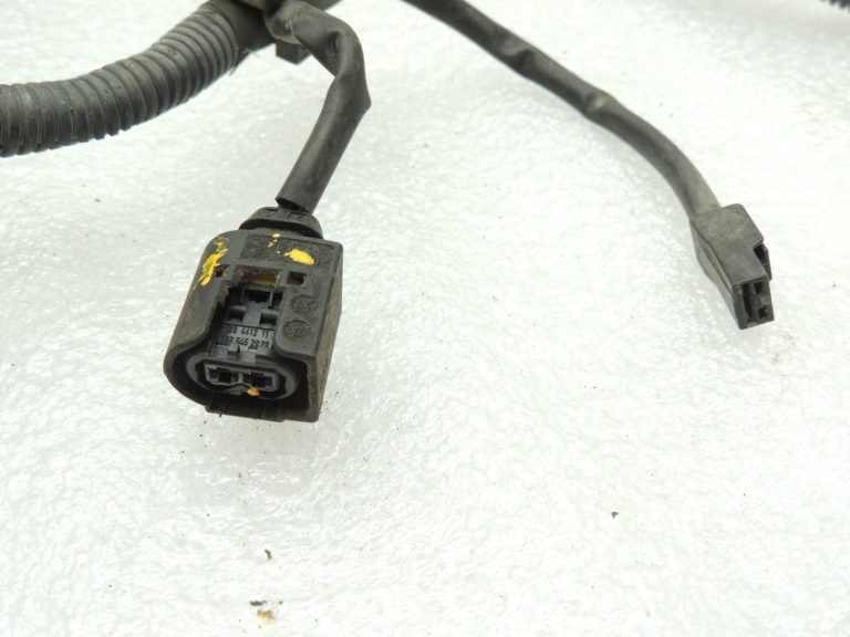 Mitsubishi Colt VI Z3 1,5Di-D M639 Dzinēja elektroinstalācija MN960278