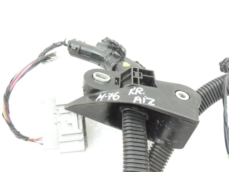 Mazda 5 CR19 Aizmugurējo kreiso bīdāmo durvju elektroinstalācijas instalācija CC3367220E