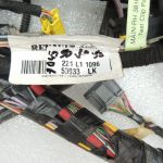 Renault Kangoo II X61 RHD Priekšējā virsbūves instalācija 240182381R