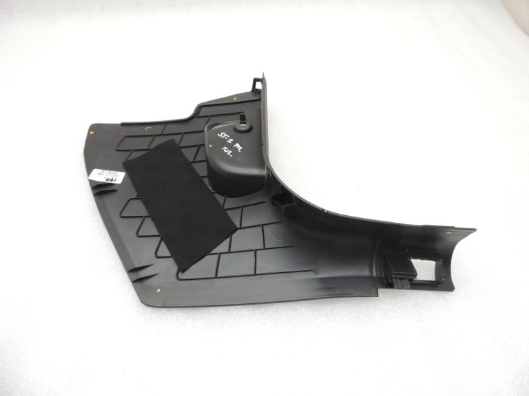 Seat Cupra Leon KL8 A-svārstgala apakšējā apdare kreisajā pusē 5FA8634834PK