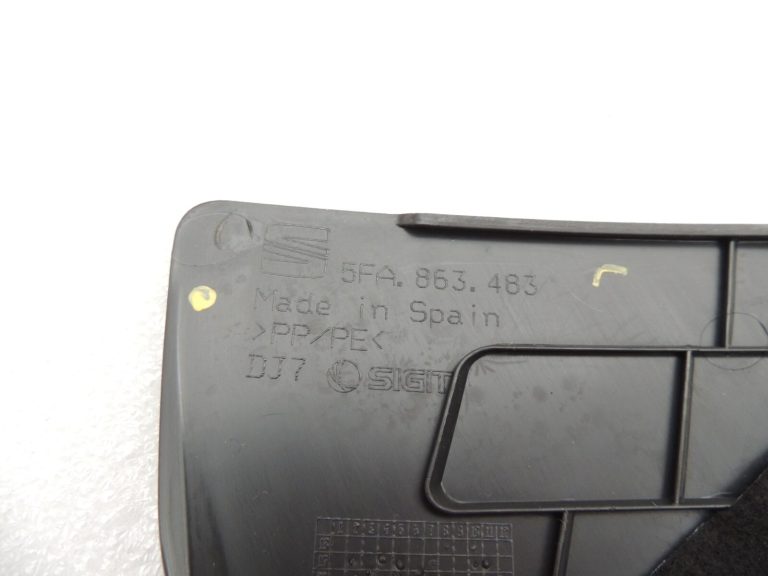 Seat Cupra Leon KL8 A-svārstgala apakšējā apdare kreisajā pusē 5FA8634834PK