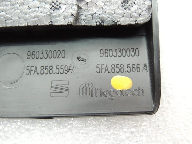 Seat Cupra Leon KL8 Stūres statņa pārsegs Stūres statņa slēdža pārsegs 5FA858559A