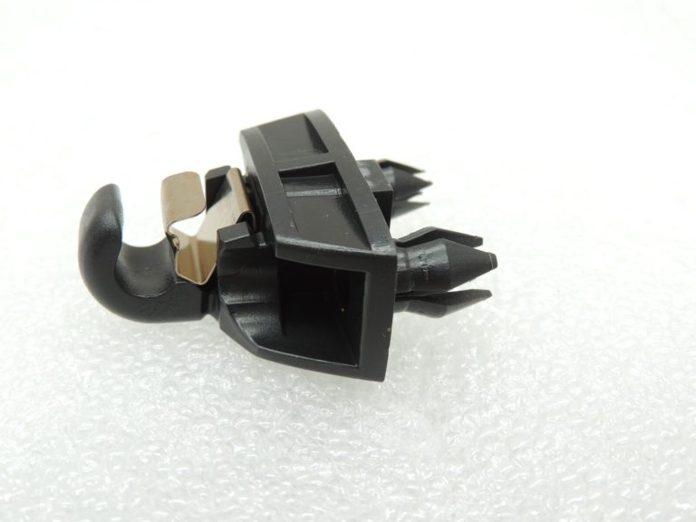 Cupra Leon KL8 Formentor saules aizsargu turētājs melns 4G0857562A4PK