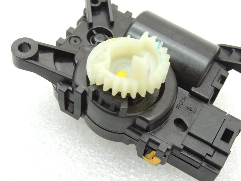 Seat Cupra Leon KL8 Formentor gaisa kondicioniera regulatora piedziņa labajā pusē 5Q0898511F