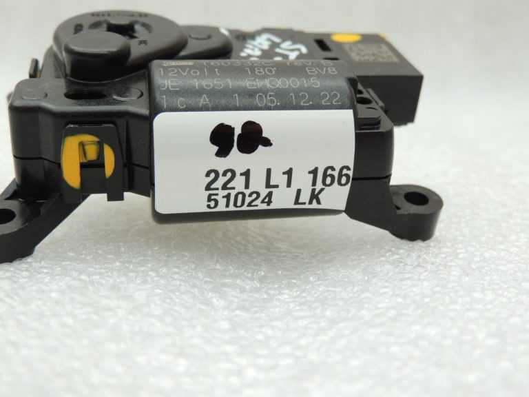 Seat Cupra Leon KL8 Formentor gaisa kondicioniera regulatora piedziņa labajā pusē 5Q0898511F