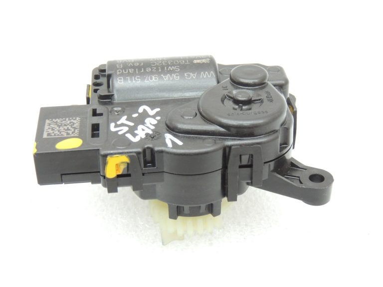 Seat Cupra Leon KL8 Formentor gaisa kondicioniera regulatora piedziņa labajā pusē 5Q0898511F