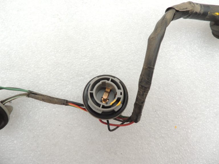 Suzuki SX4 I Hečbeks Aizmugurējais lukturis Labais 35658-79J00