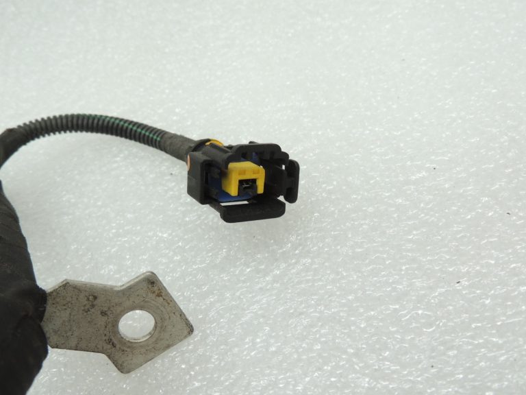 Citroen C3 II SC A51 1.2i VTi akumulatora spaile akumulatora pozitīvā spaile elektroinstalācijas instalācija 9804064180