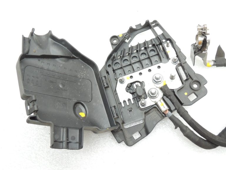Citroen C3 II SC A51 1.2i VTi akumulatora spaile akumulatora pozitīvā spaile elektroinstalācijas instalācija 9804064180