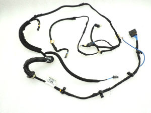 Citroen C3 II SC A51 aizmugurējo durvju elektroinstalācijas siksna bagāžnieka vākam 9689034880