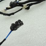 Citroen C3 II SC A51 aizmugurējo durvju elektroinstalācijas siksna bagāžnieka vākam 9689034880