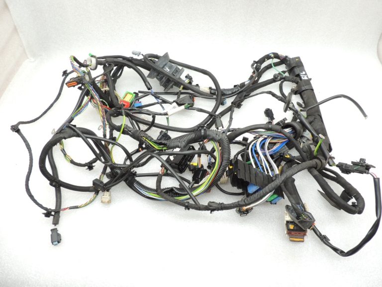 Citroen C3 II SC A51 1.2i Vti motora nodalījuma elektroinstalācijas instalācija ABS savienotājs ECU 96AP252480