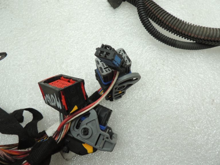 Peugeot 307 1.6i 16V benzīns NFU TU5JP4 Dzinēja elektroinstalācija 9650719980