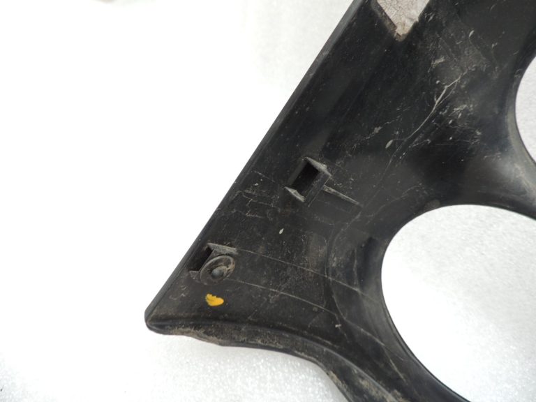 Smart ForTwo W450 aizmugurējā luktura vāka labā apdare 0001960V003CA8A00