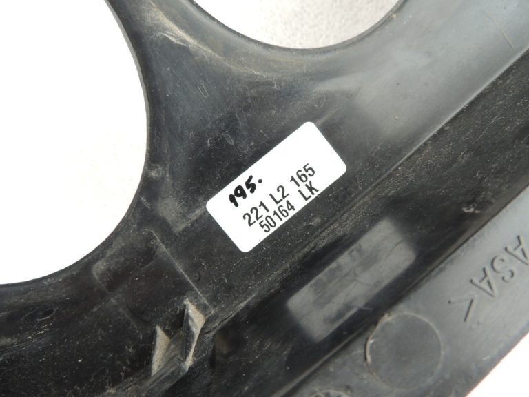 Smart ForTwo W450 aizmugurējā luktura vāka labā apdare 0001960V003CA8A00
